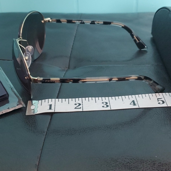 Prada Round Rimless Sunglasses - Picture 9 of 11